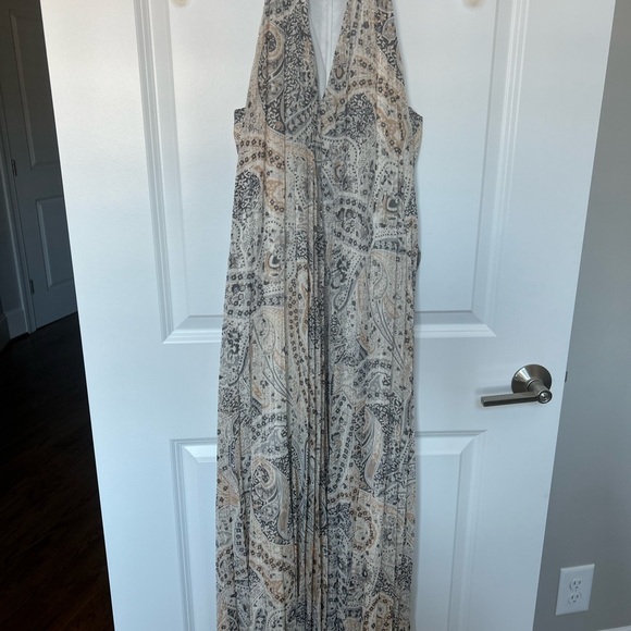 Paisley Print Halter Neck dress - Picture 8 of 8